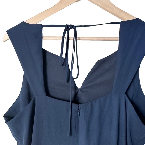 Fifth & Park High Low Dress With an Embroidered/Beaded Neckline Size 12 - Picture 6 of 12